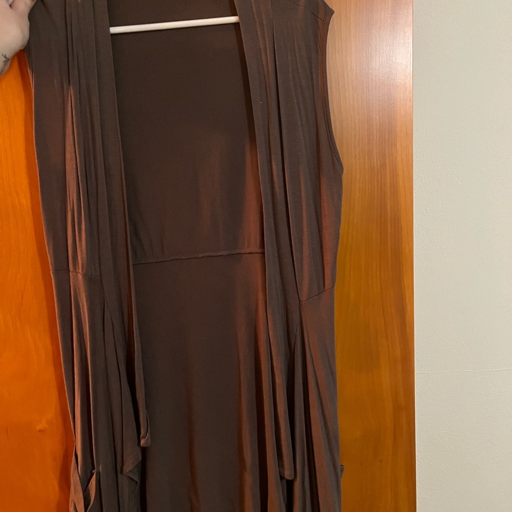 Brown Sleeveless Drape Cardigan